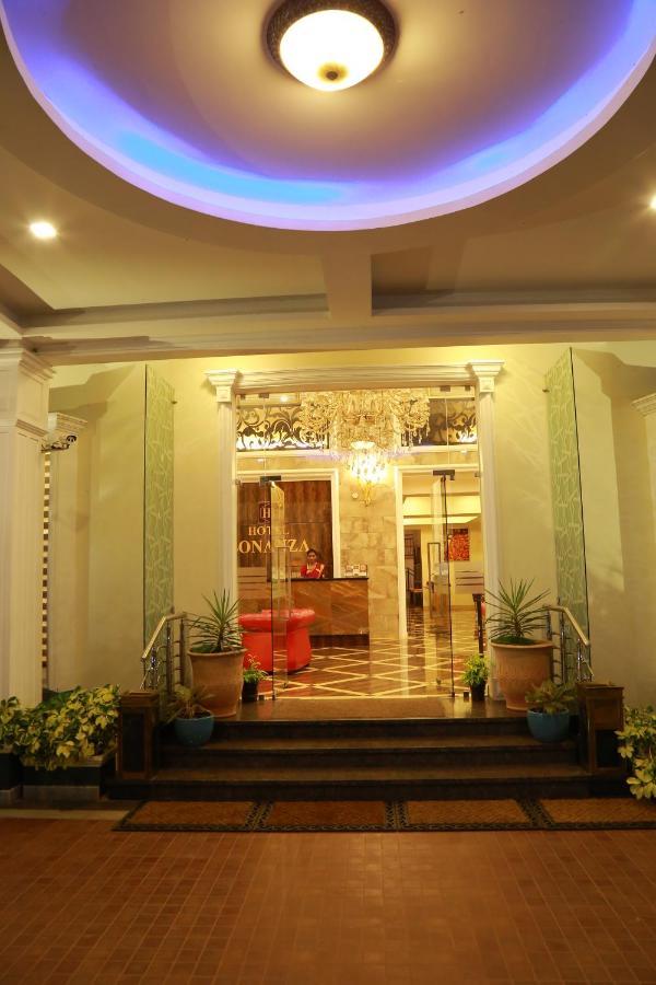 โรงแรมโบนันซา Alappuzha ภายนอก รูปภาพ